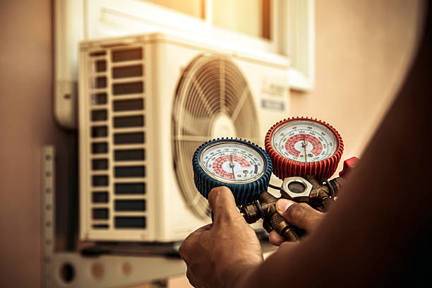 Professional Ac Installation technician working in Three Bridges, NJ
